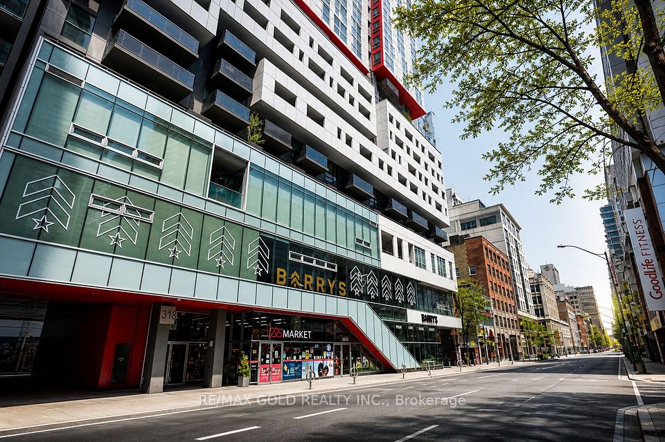 310 Richmond Street W, Toronto C01, ON M5V 1X2
