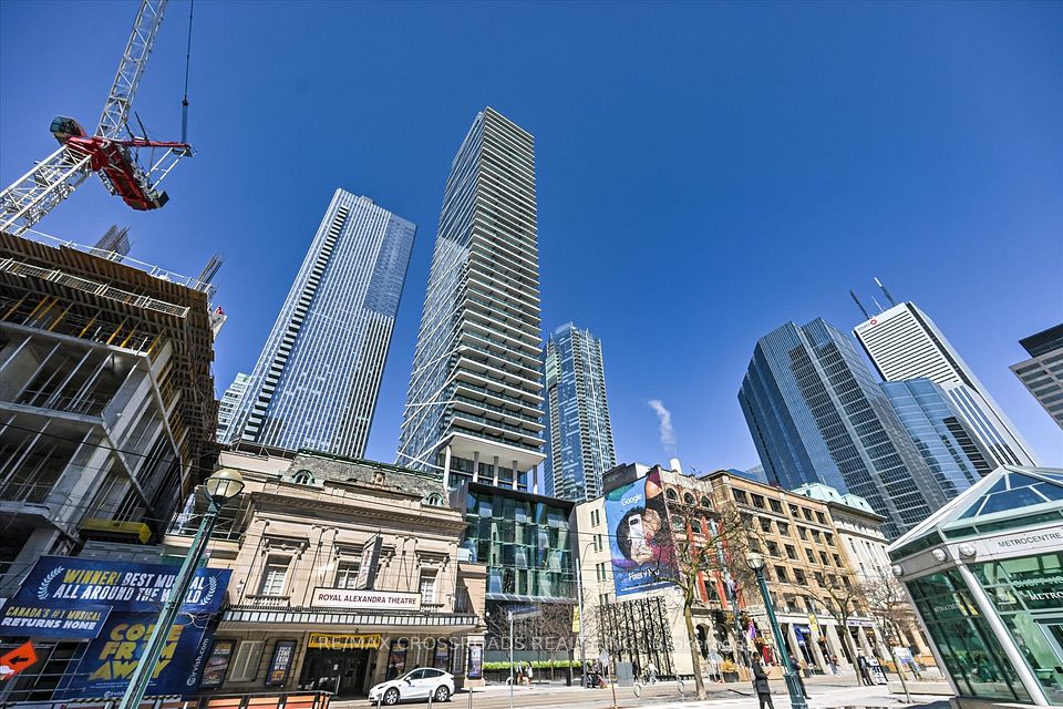 224 King Street W 3006, Toronto, ON M5H 0A6 at 224 King Street W 3006, Toronto, ON M5H 0A6, Toronto C01, ON, M5H 0A6