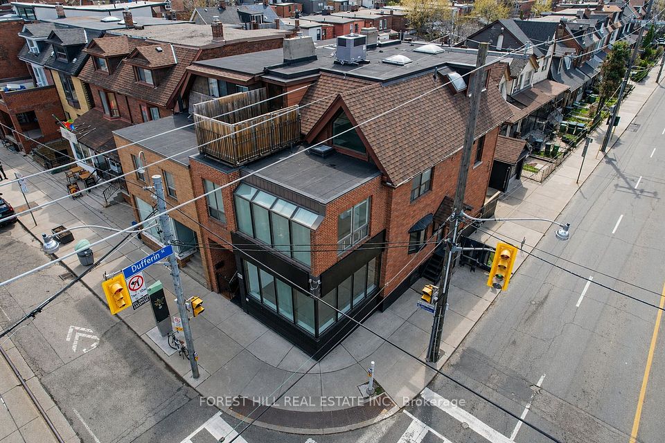 1111 College Street, Toronto C01, ON M6H 1B4
