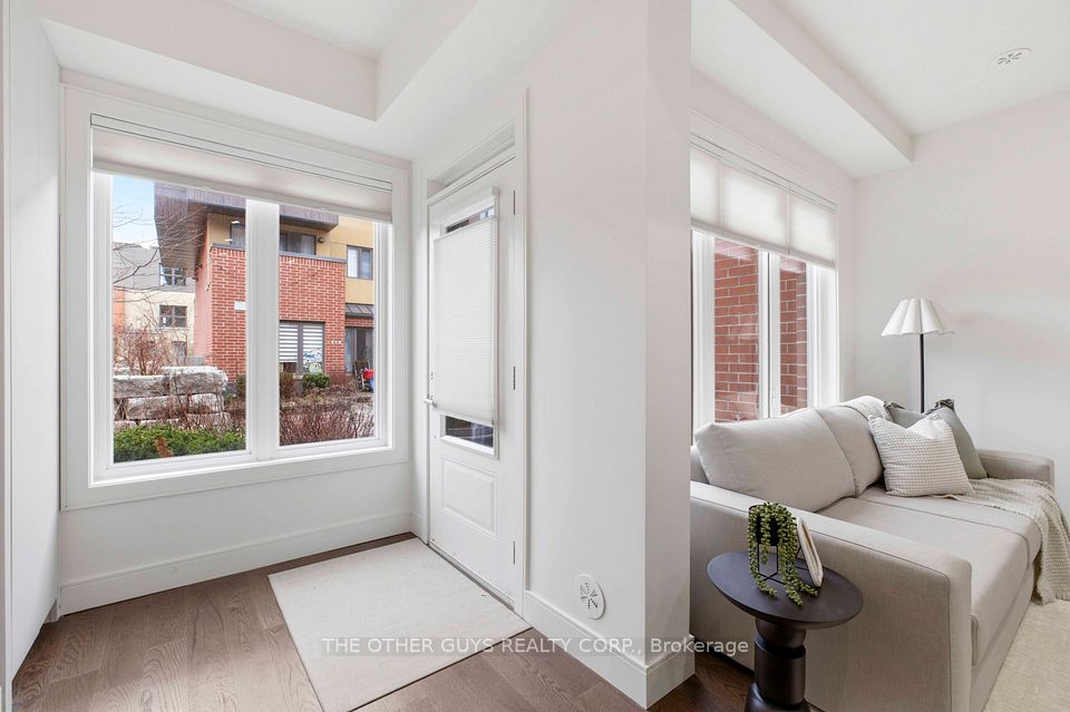 9R Clintwood Gate 18, Toronto, ON M3A 0A8 at 9R Clintwood Gate 18, Toronto, ON M3A 0A8, Toronto C13, ON, M3A 0A8