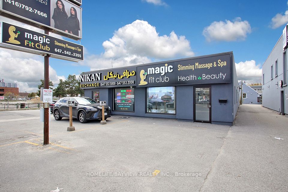 6166 Yonge Street, Toronto C07, ON M2M 3X1