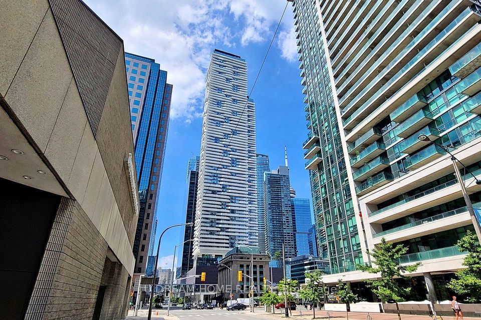 88 Harbour Street 6110, Toronto, ON M5J 1B7 at 88 Harbour Street 6110, Toronto, ON M5J 1B7, Toronto C01, ON, M5J 1B7