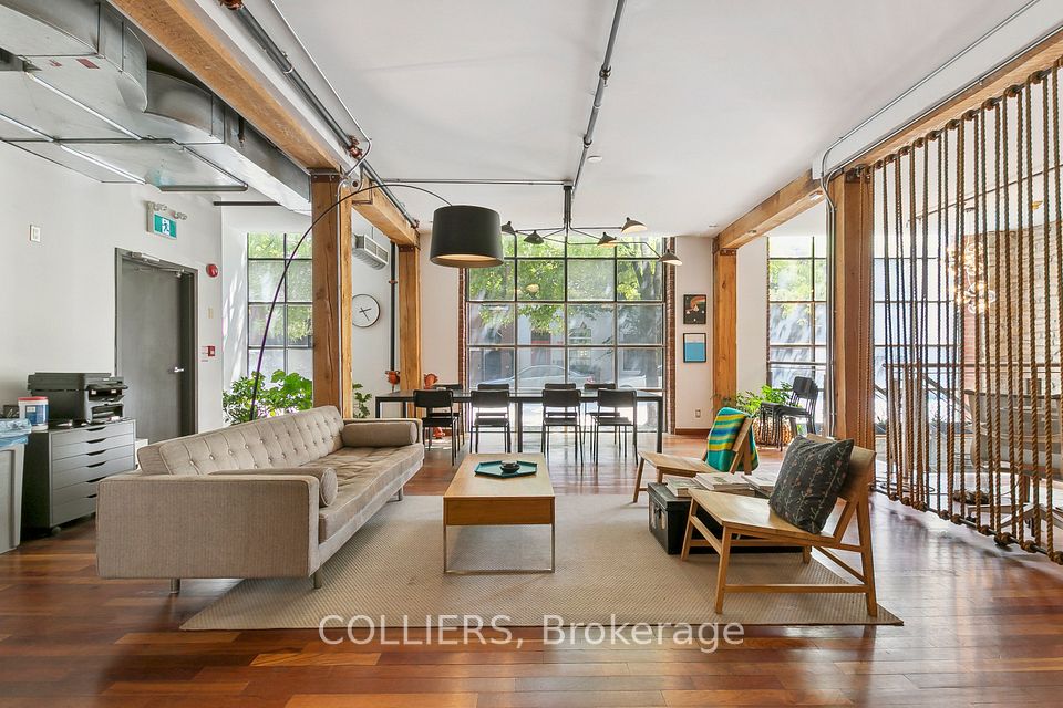 32 Britain Street, Toronto C08, ON M5A 1R6