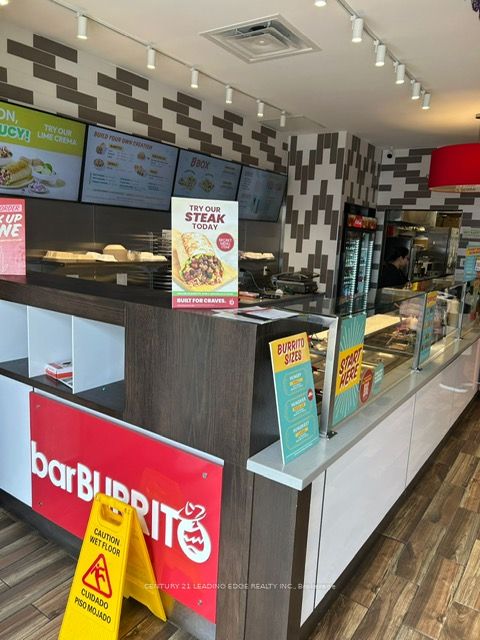 860 York Mills Road 3, Toronto C12, ON M3B 1Y4