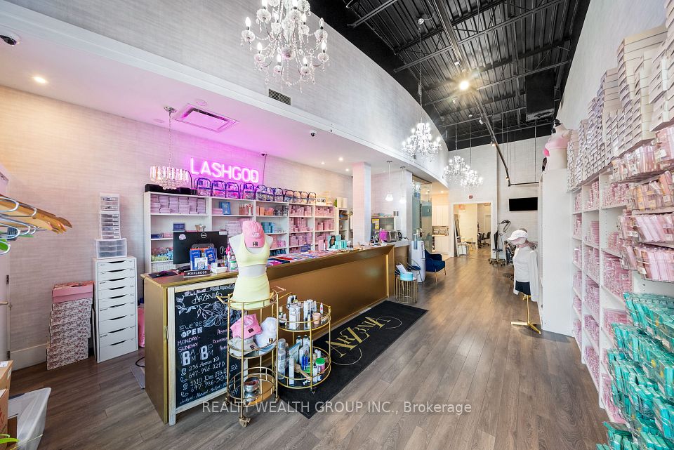 1310 Don Mills Road 3, Toronto C13, ON M3B 2Z4