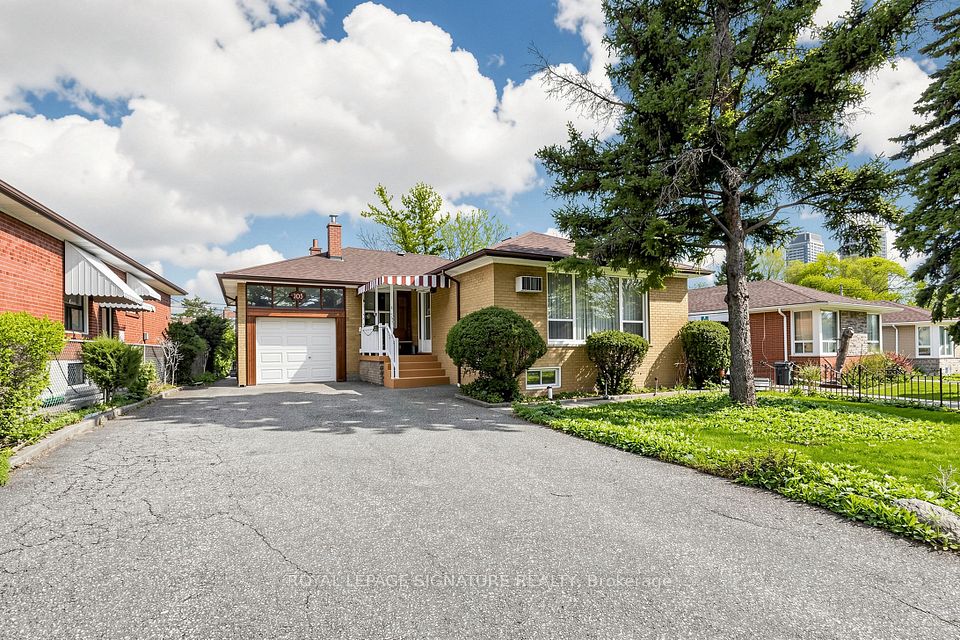 Detached at 103 Cummer Avenue Lower, Toronto C14, ON M2M 2E6, Toronto C14