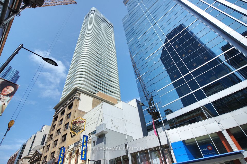 Condo Apartment at 197 Yonge Street 4008, Toronto C08, ON M5B 0C1, Toronto C08