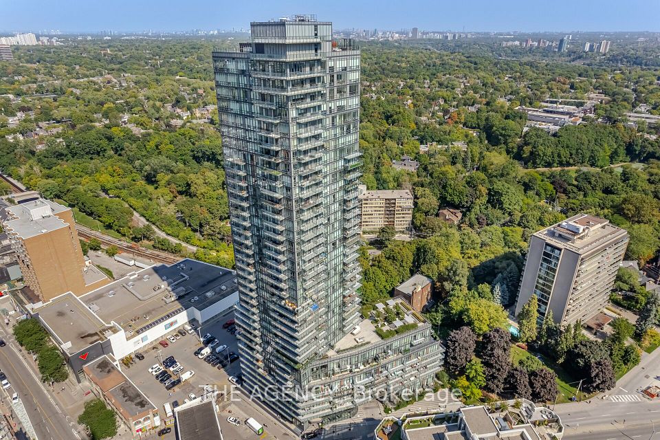 825 Church Street 105, Toronto, ON M4W 3Z4 at 825 Church Street 105, Toronto, ON M4W 3Z4, Toronto C09, ON, M4W 3Z4