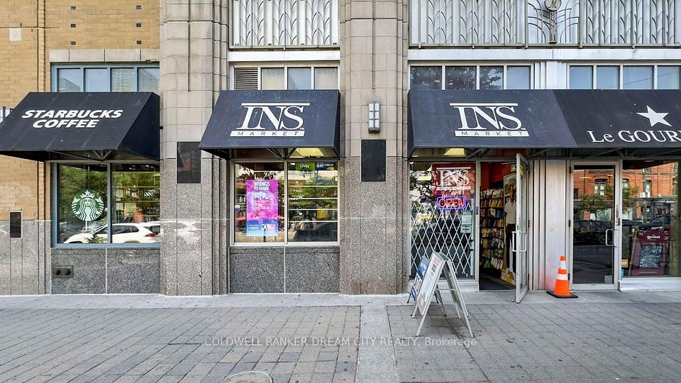 148 Spadina Avenue 3, Toronto C01, ON M5V 2L8