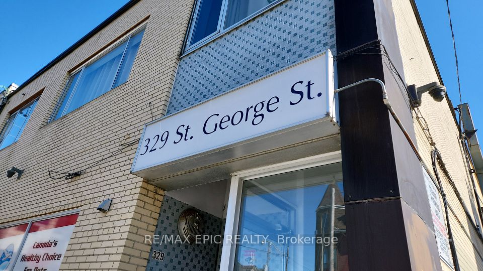 329 St George Street 5, Toronto C02, ON M5R 2R2