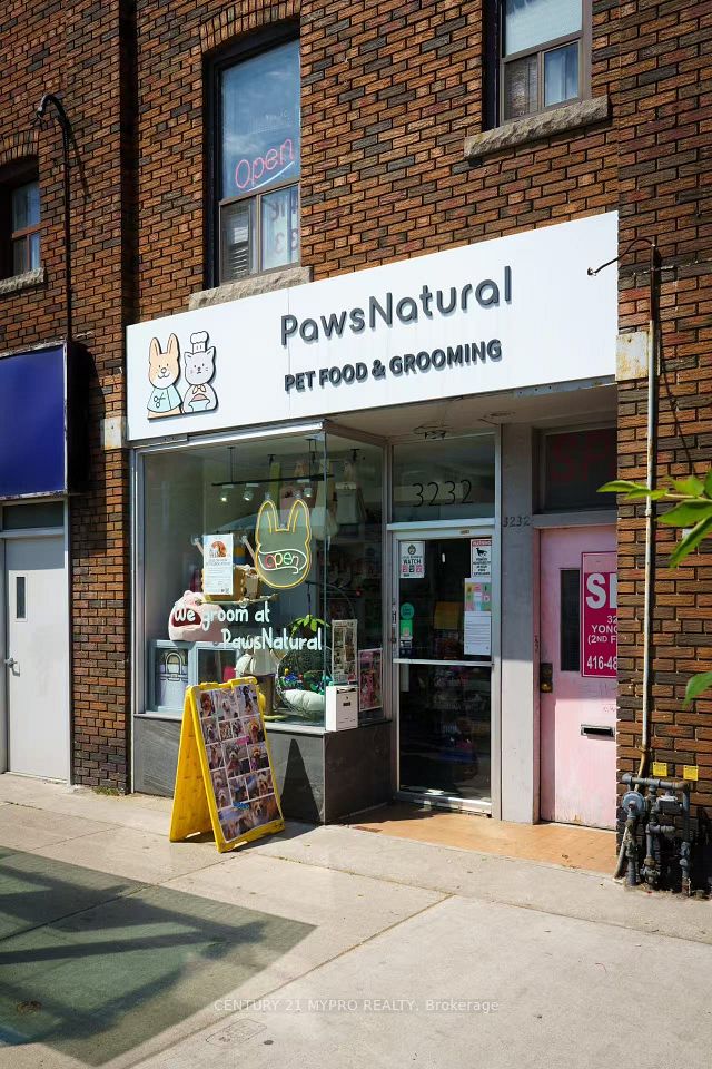 3232 Yonge Street Main, Toronto C04, ON M4N 2L4