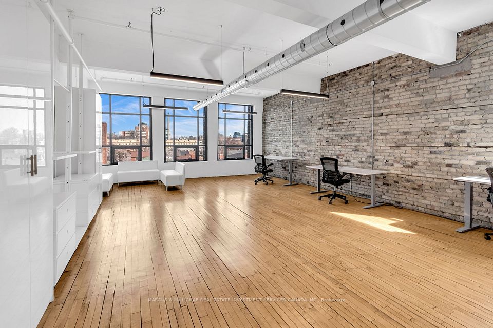639 Queen Street W 502, Toronto C01, ON M5V 2B7
