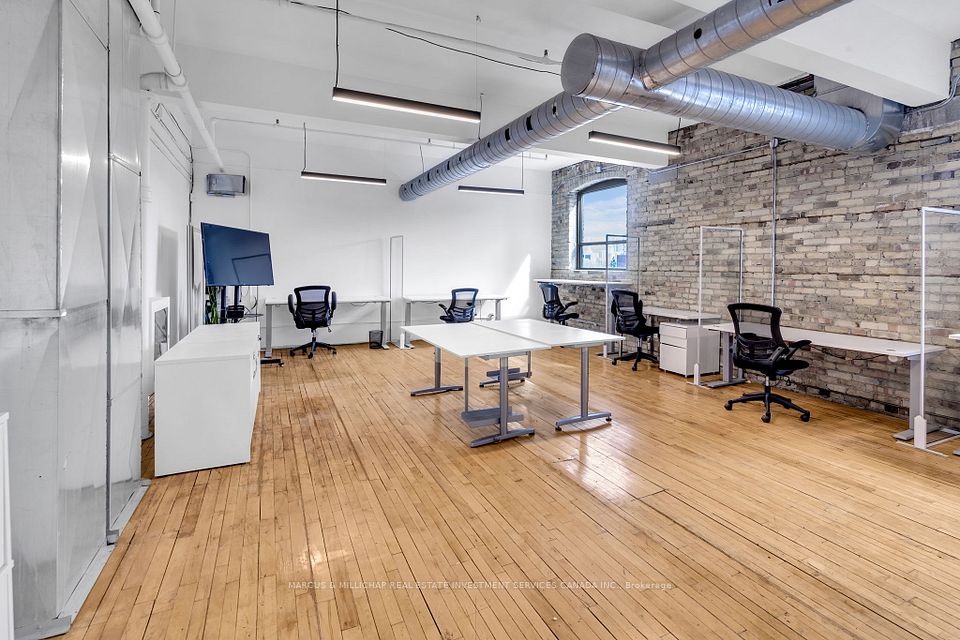 639 Queen Street W 503, Toronto C01, ON M5V 2B7