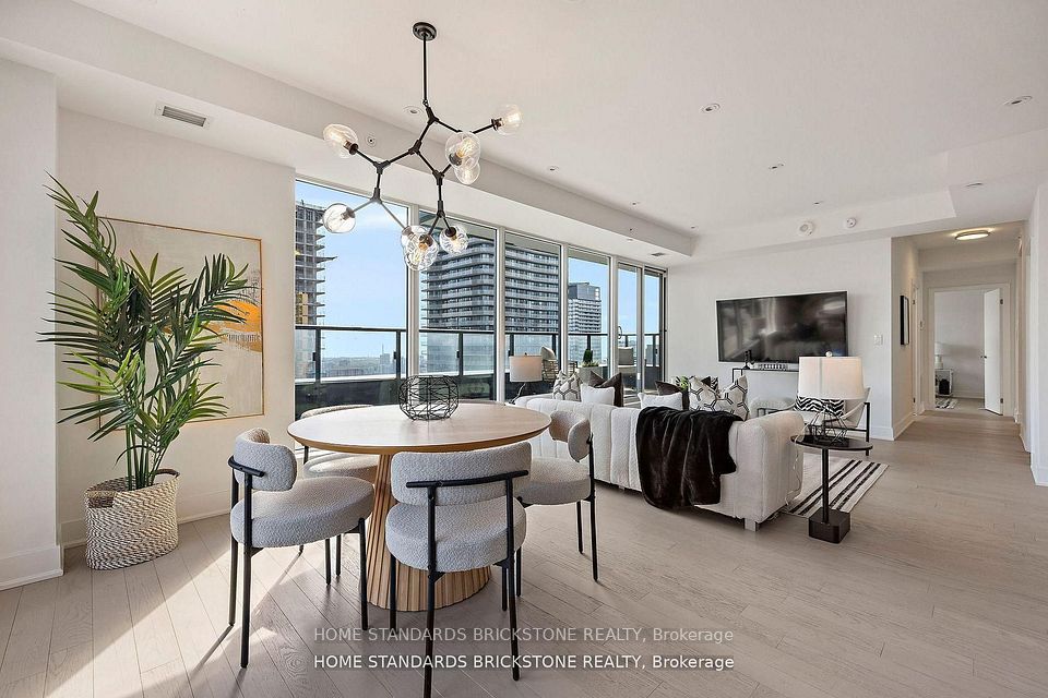 955 Bay Street 3907, Toronto, ON M5S 0C6 at 955 Bay Street 3907, Toronto, ON M5S 0C6, Toronto C01, ON, M5S 0C6