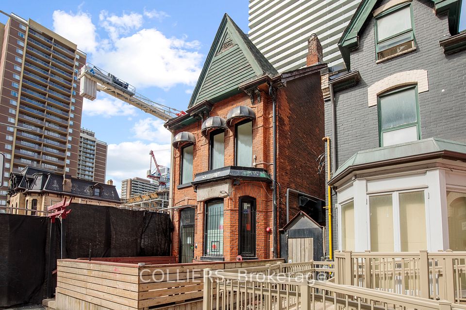 640 Church Street, Toronto C08, ON M4W 3T5