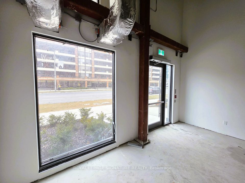 500 Wilson Avenue 33, Toronto C06, ON M3H 0E5