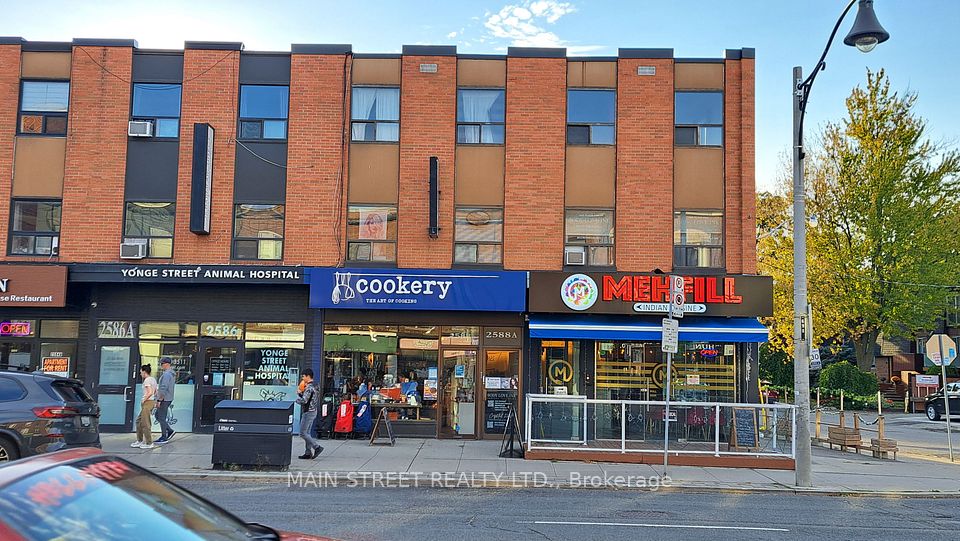 2588 & 2590 Yonge Street, Toronto C04, ON M4P 2J3