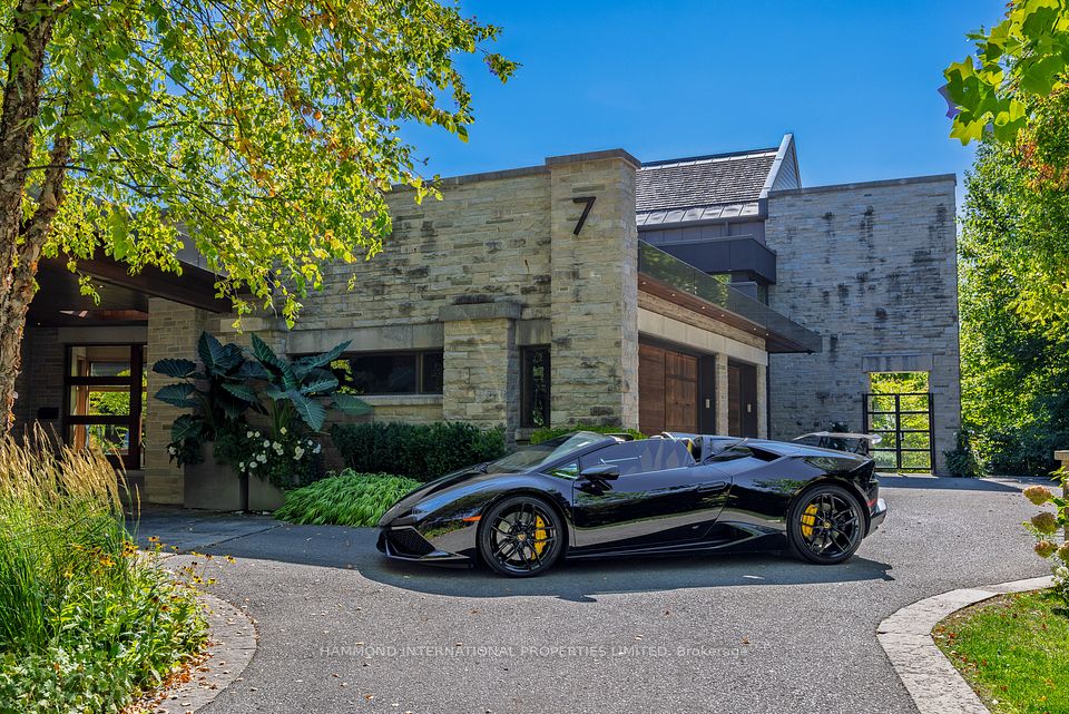 7 Oxbow Road, Toronto, ON M3B 1Z9 at 7 Oxbow Road, Toronto, ON M3B 1Z9, Toronto C13, ON, M3B 1Z9