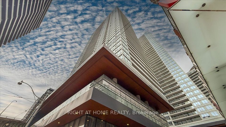 19 Bathurst Street 3011, Toronto, ON M5V 0N2 at 19 Bathurst Street 3011, Toronto, ON M5V 0N2, Toronto C01, ON, M5V 0N2