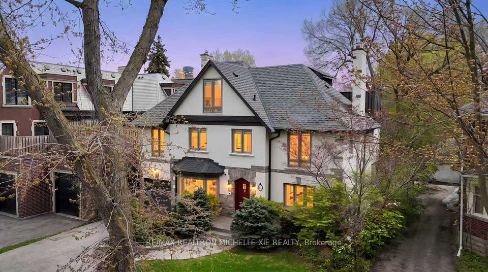 15 Strathallan Boulevard, Toronto, ON M5N 1S8 at 15 Strathallan Boulevard, Toronto, ON M5N 1S8, Toronto C04, ON, M5N 1S8