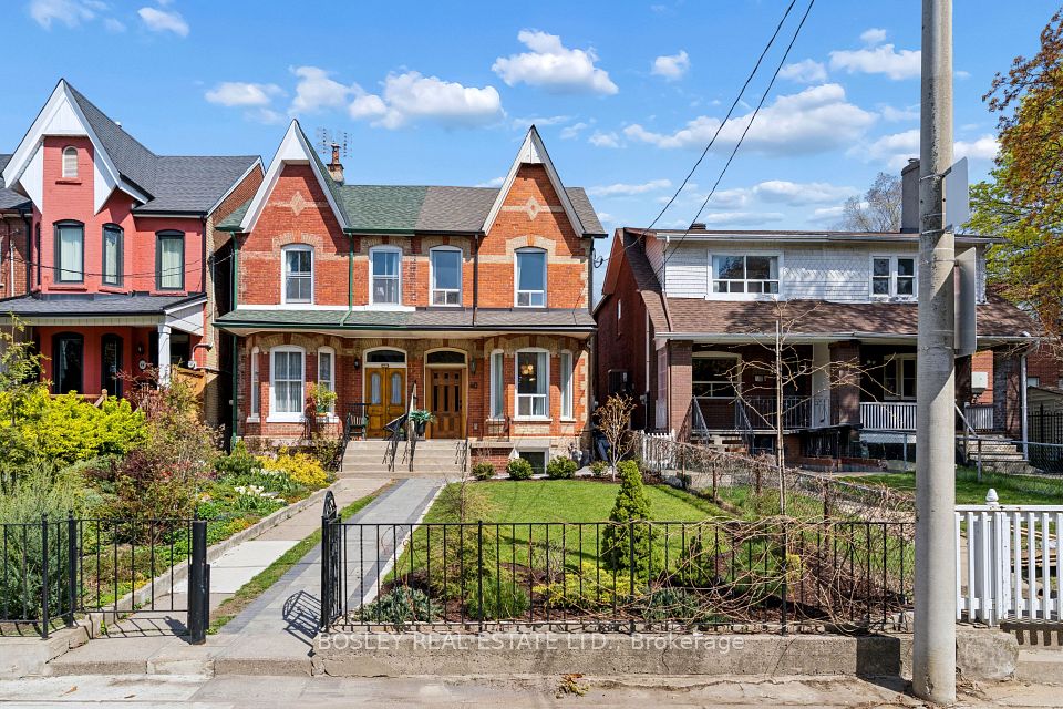 40 Halton Street, Toronto, ON M6J 1R3 at 40 Halton Street, Toronto, ON M6J 1R3, Toronto C01, ON, M6J 1R3