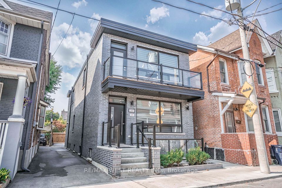 268 Sterling Road, Toronto, ON M6R 2B9 at 268 Sterling Road, Toronto, ON M6R 2B9, Toronto C01, ON, M6R 2B9