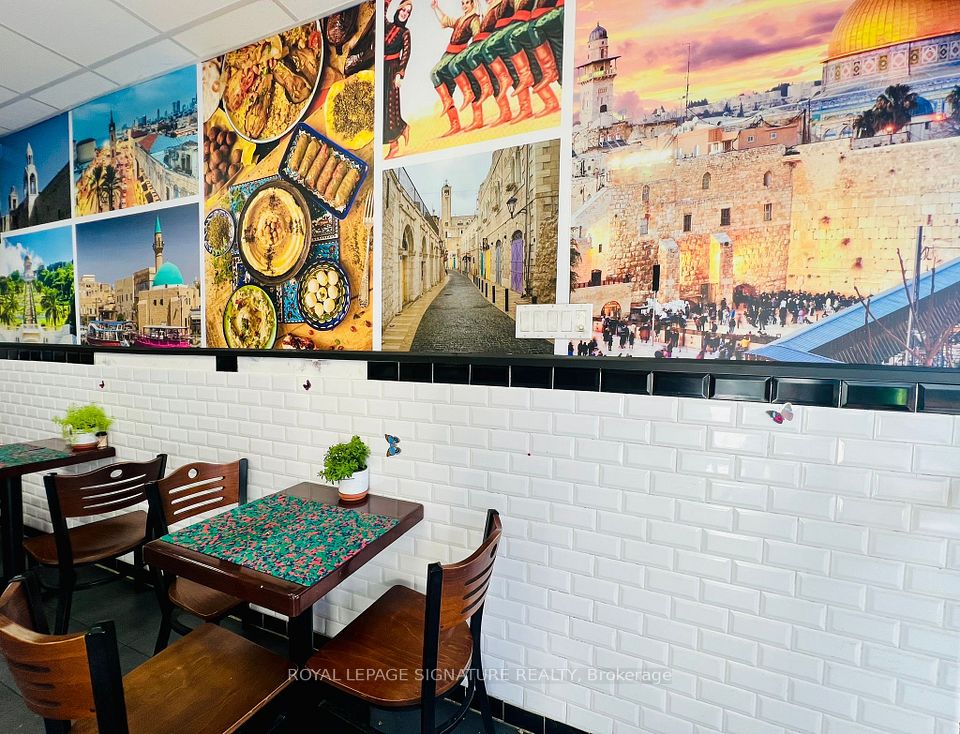 761 Dundas Street W, Toronto C01, ON M6J 1T9