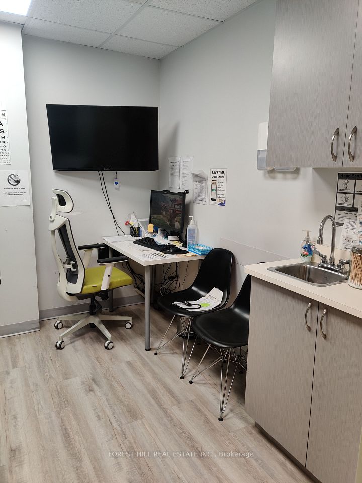 26 Dalhousie Street 102, Toronto C08, ON M5B 2A5