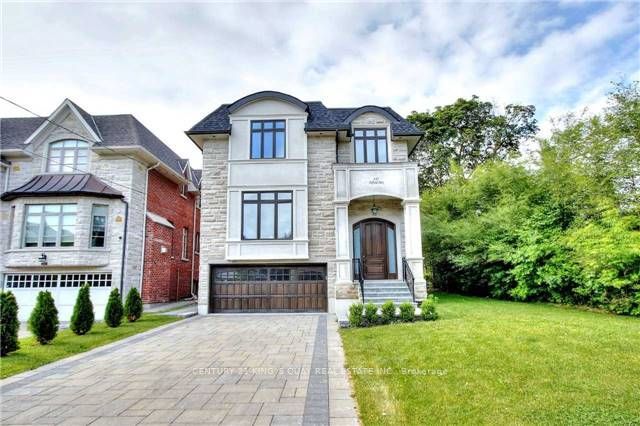 112 Alfred Avenue, Toronto C14, ON M2N 3H7