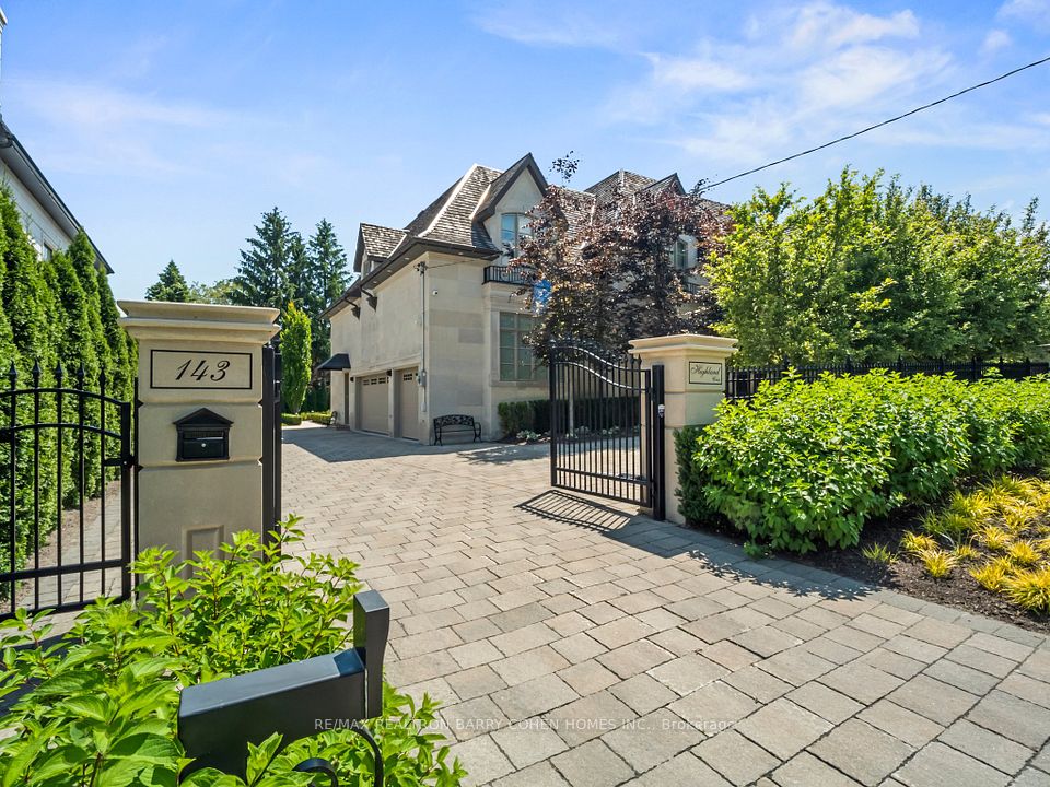 143 Highland Crescent, Toronto, ON M2L 1H2 at 143 Highland Crescent, Toronto, ON M2L 1H2, Toronto C12, ON, M2L 1H2