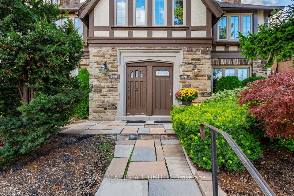 1208 Avenue Road, Toronto, ON M5N 2G4 at 1208 Avenue Road, Toronto, ON M5N 2G4, Toronto C04, ON, M5N 2G4
