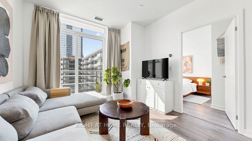 200 Sackville Street 714, Toronto, ON M5A 0C4 at 200 Sackville Street 714, Toronto, ON M5A 0C4, Toronto C08, ON, M5A 0C4