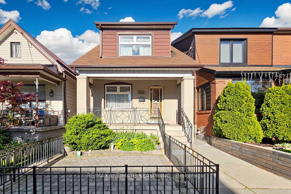 494 Oakwood Avenue W, Toronto, ON M6E 2W7 at 494 Oakwood Avenue W, Toronto, ON M6E 2W7, Toronto C03, ON, M6E 2W7