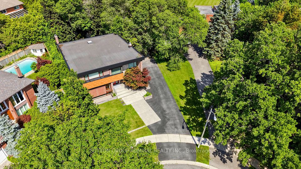 8 Foxdale Court, Toronto, ON M2K 2P2 at 8 Foxdale Court, Toronto, ON M2K 2P2, Toronto C15, ON, M2K 2P2