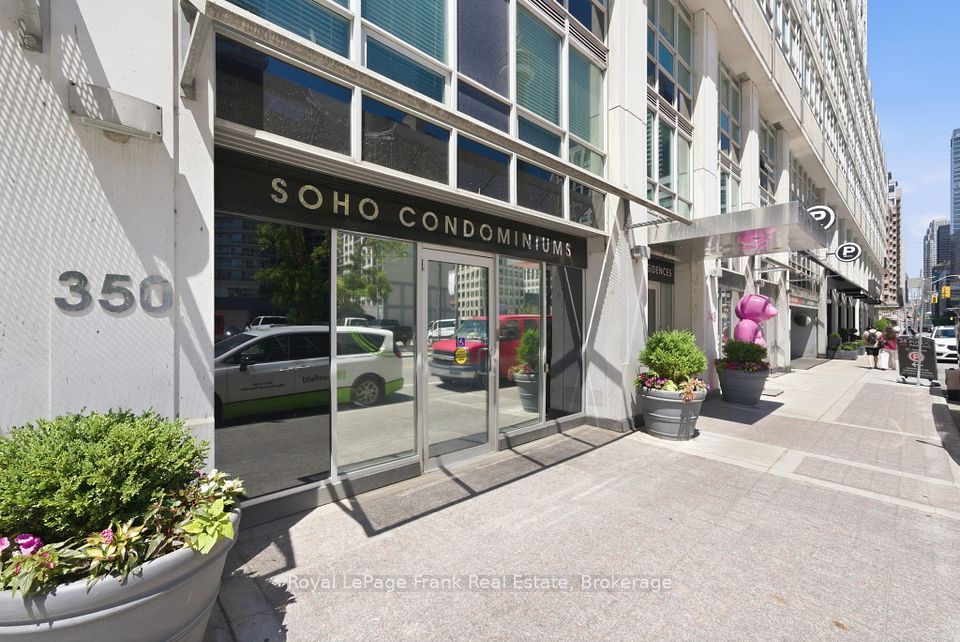 350 Wellington Street W M24, Toronto, ON M5V 3W9 at 350 Wellington Street W M24, Toronto, ON M5V 3W9, Toronto C01, ON, M5V 3W9