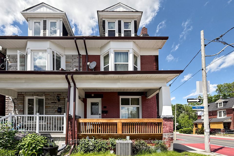 2 Muir Avenue, Toronto, ON M6H 1E8 at 2 Muir Avenue, Toronto, ON M6H 1E8, Toronto C01, ON, M6H 1E8