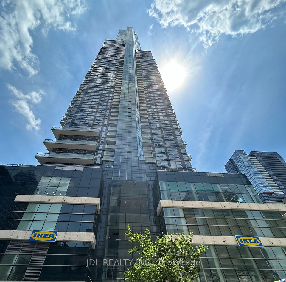 384 Yonge St Street #3, Toronto C01, ON M5B 1S8