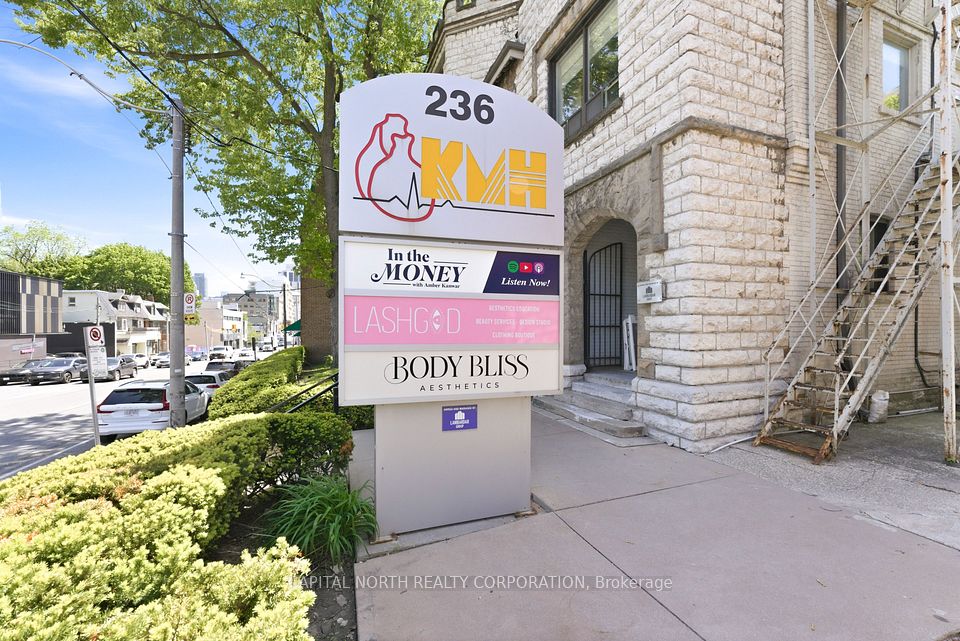 236 Avenue Road 2nd Floor, Toronto, ON M5R 2J4