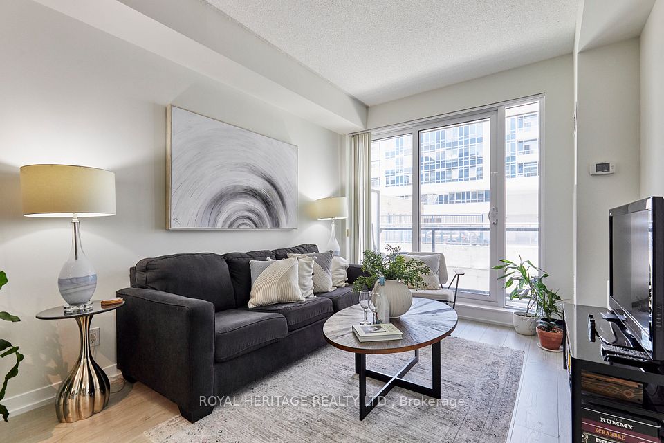 18 Rean Drive 204, Toronto, ON M2K 0C7 at 18 Rean Drive 204, Toronto, ON M2K 0C7, Toronto C15, ON, M2K 0C7
