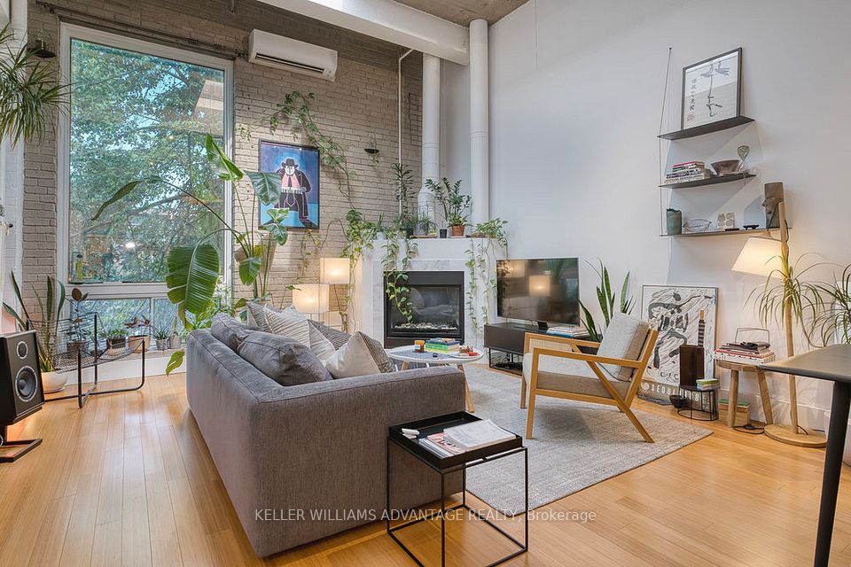 264 Seaton Street 206, Toronto, ON M5A 2T4 at 264 Seaton Street 206, Toronto, ON M5A 2T4, Toronto C08, ON, M5A 2T4
