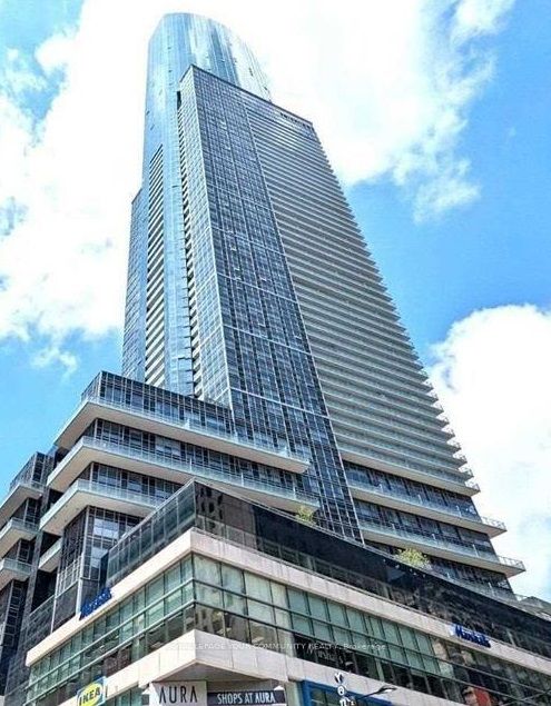 384 Yonge Street 37, Toronto C01, ON M5B 1S8