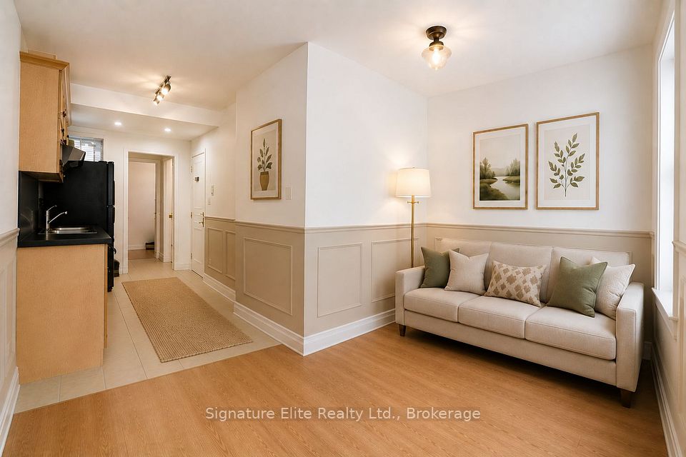 Att/Row/Townhouse at 41 Mutual Street 2, Toronto C08, ON M5B 2A7, Toronto C08