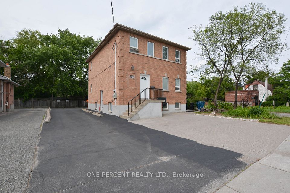 204 Sheppard Avenue W, Toronto C07, ON M2N 1N1