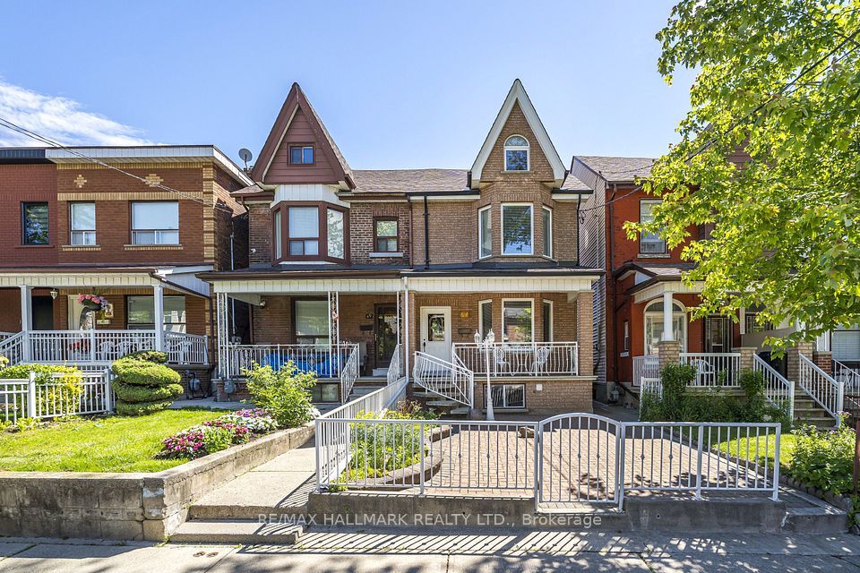 Semi-Detached  at 47 Montrose Avenue, Toronto C01, ON M6J 2T6, Toronto C01