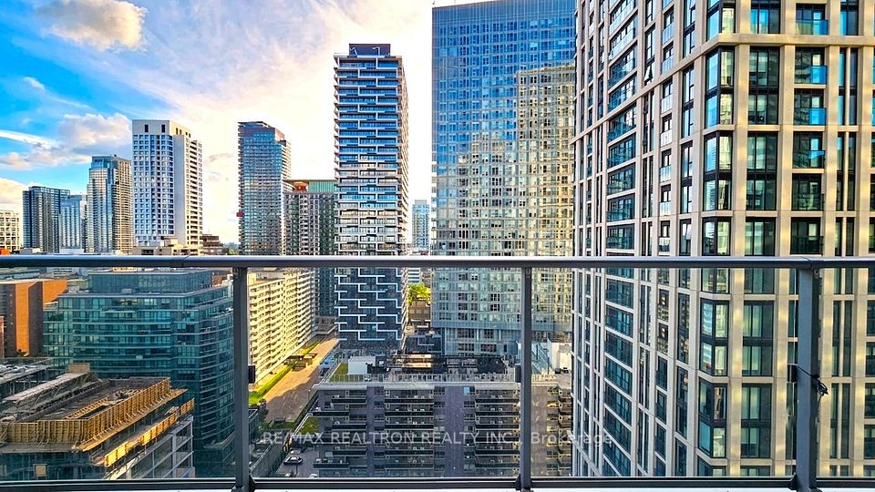 Condo Apartment at 195 Redpath Avenue 2111, Toronto, ON M4P 0E4, Toronto C10