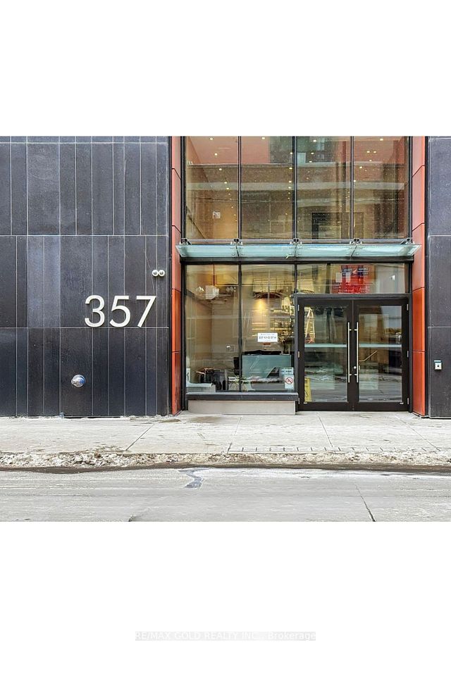 Condo Apartment at 357 King Street W 1708, Toronto C01, ON M5V 0S7, Toronto C01