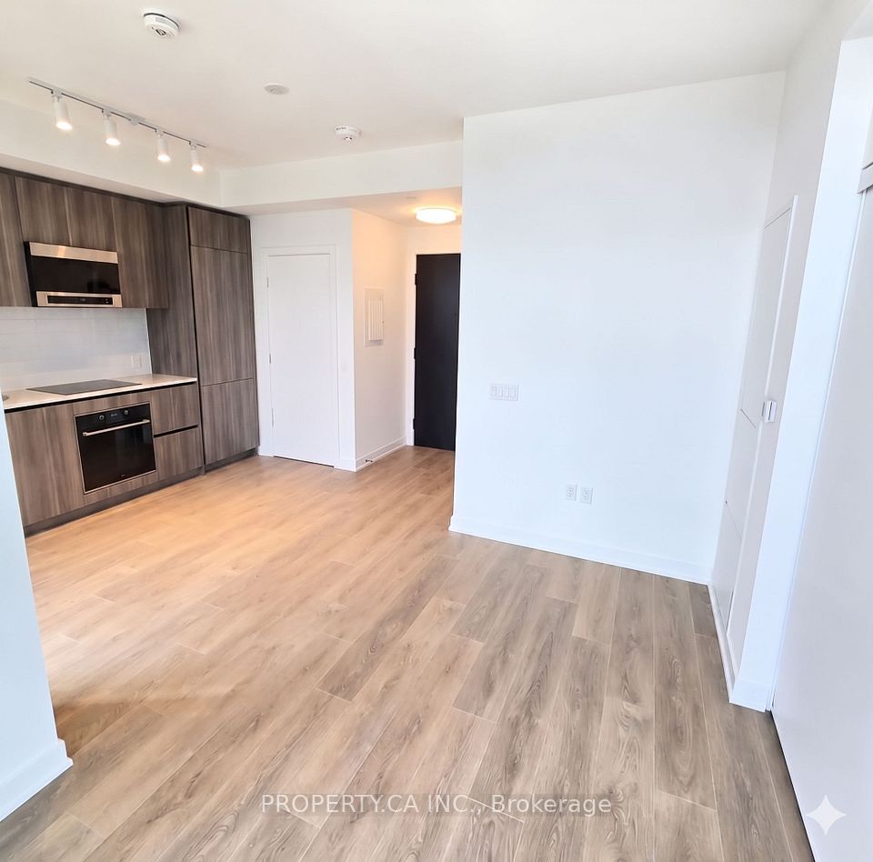 Condo Apartment at 117 Broadway Avenue PH10, Toronto C10, ON M4P 1V3, Toronto C10