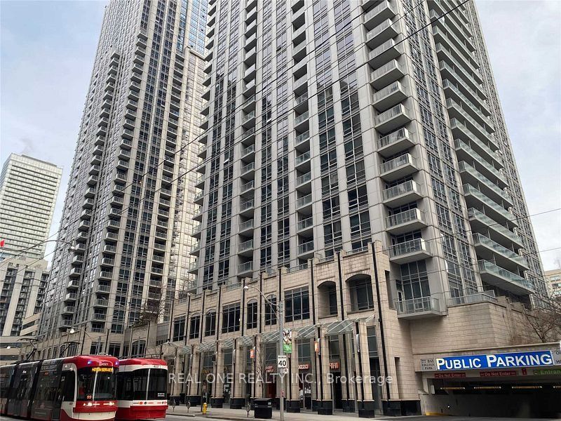 Condo Apartment at 761 Bay Street 1713, Toronto C01, ON M5G 2R2, Toronto C01