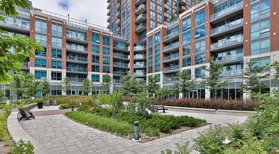 Condo Townhouse at 31 Tippett Road 547, Toronto, ON M3H 0C8, Toronto C06