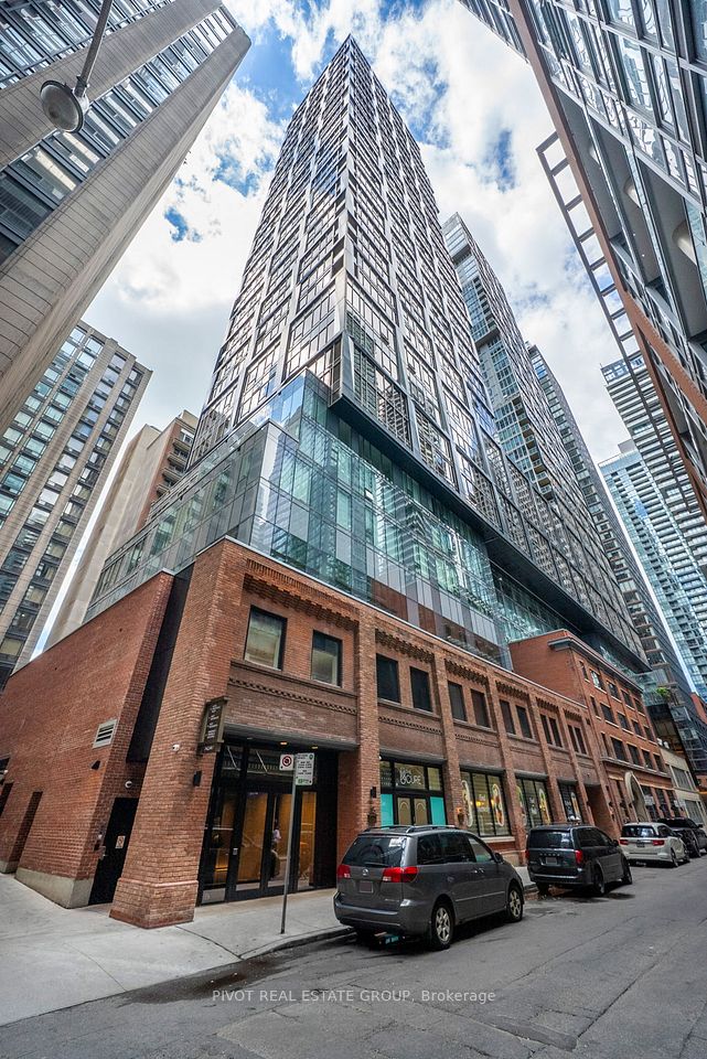 Condo Apartment at 35 Mercer Street 1206, Toronto, ON M5V 0T8, Toronto C01